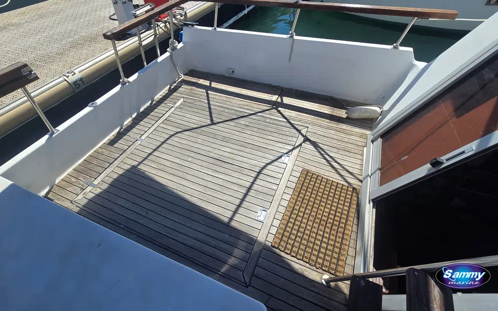 slider 3 Jeanneau Imperator 900