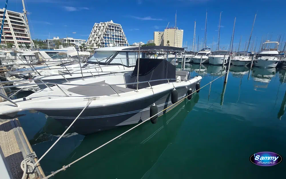 slider 2 Kelt White Shark 285