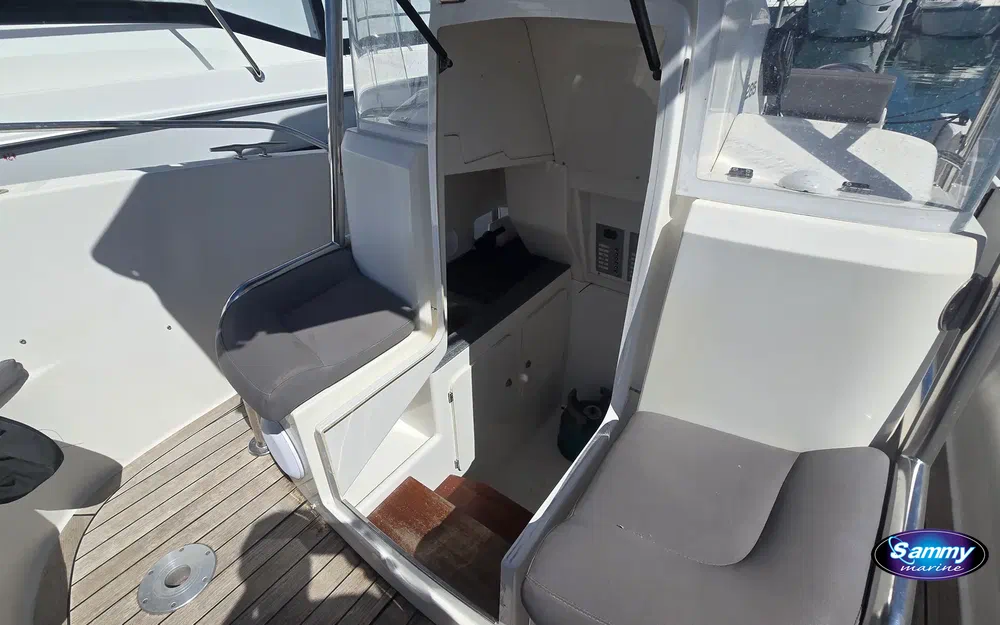 slider 6 Kelt White Shark 285