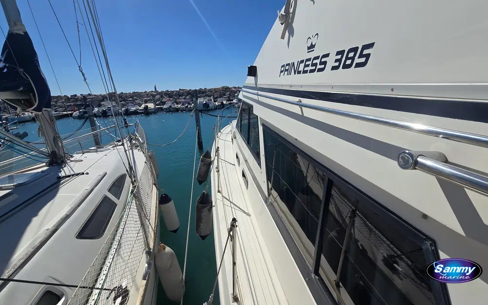 slider 16 Marine Project Princess 385