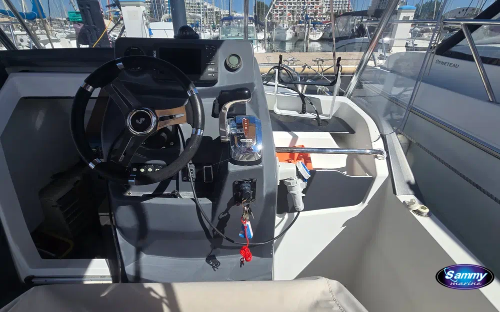 slider 10 Beneteau Flyer 6 SunDeck