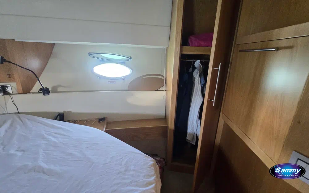 slider 44 Rodman Muse 44