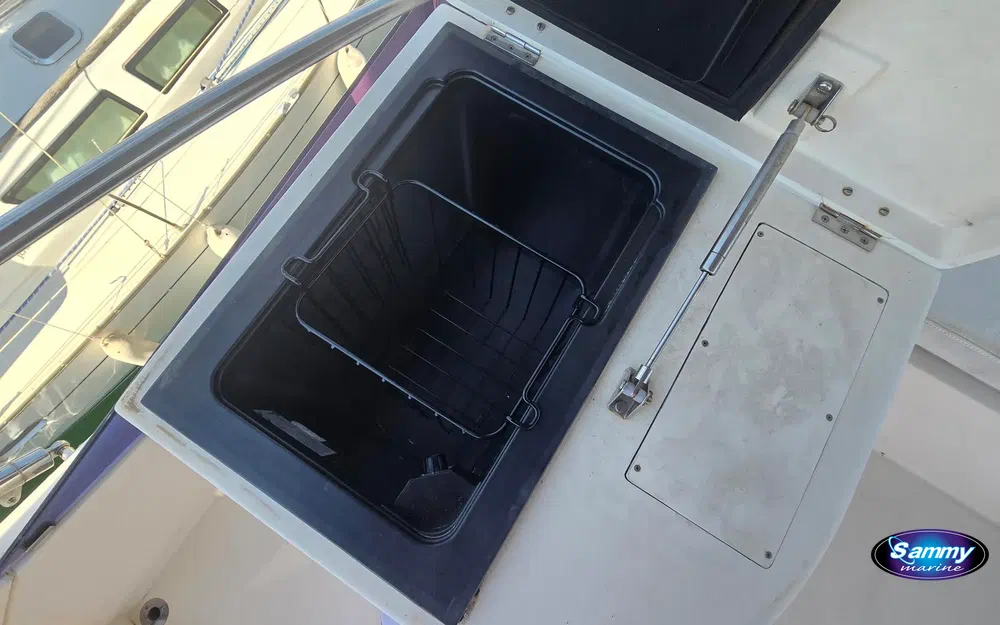 slider 13 Rodman Muse 44