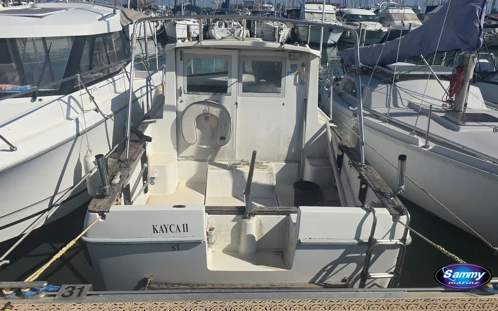 slider 2 Beneteau Antares 605
