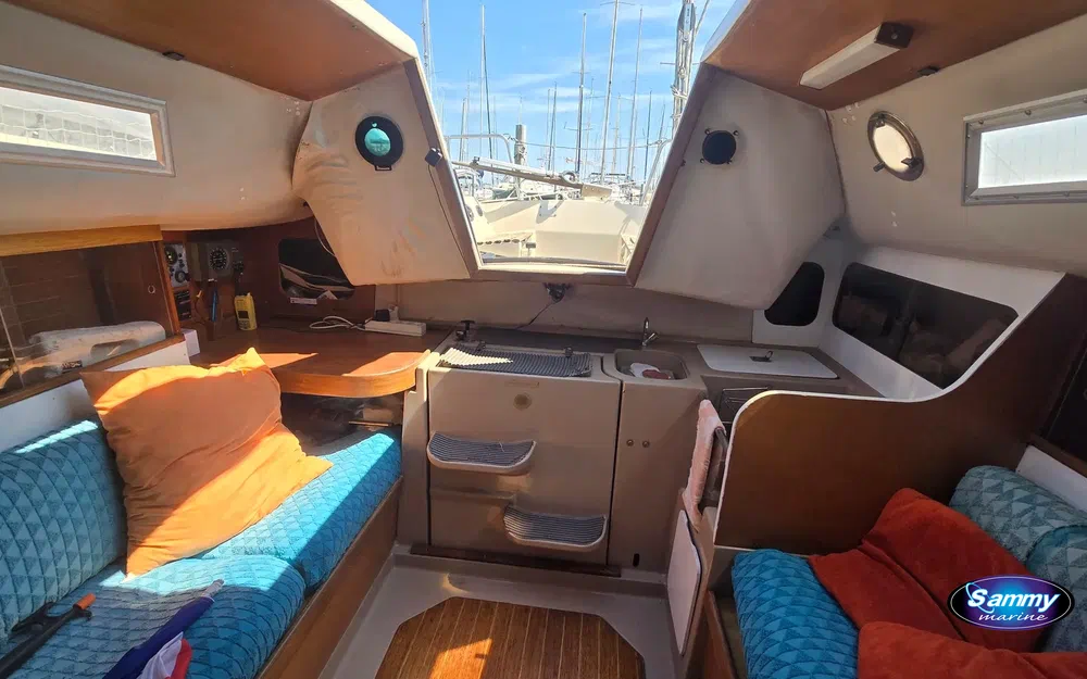 slider 6 Beneteau First 25