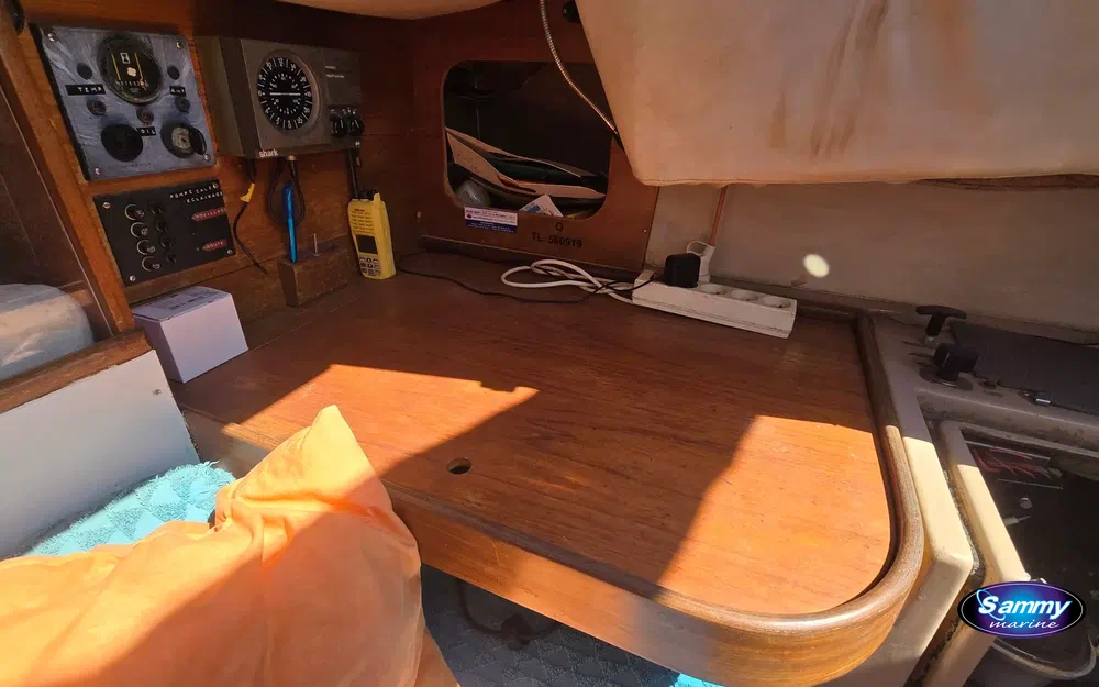 slider 16 Beneteau First 25