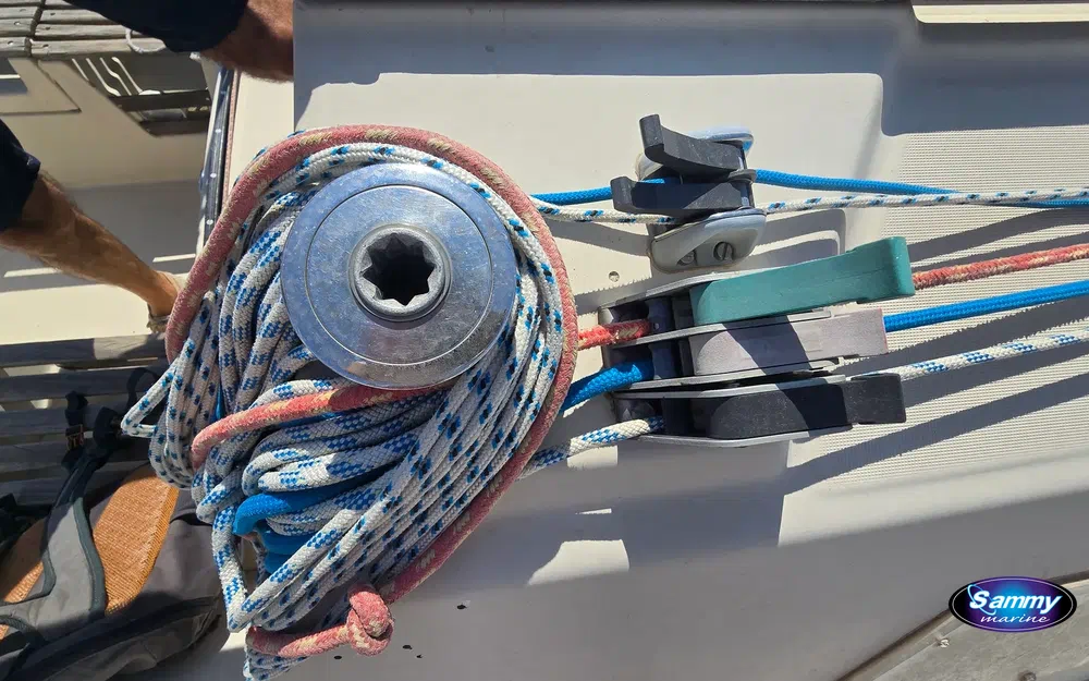 slider 31 Beneteau First 25