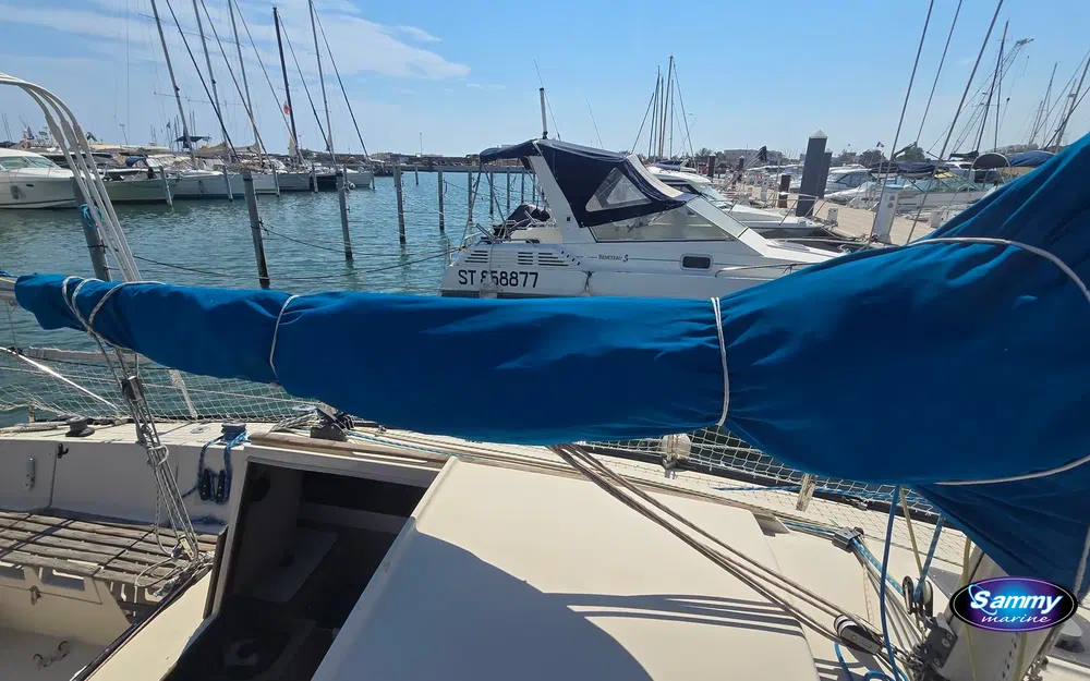 slider 33 Beneteau First 25