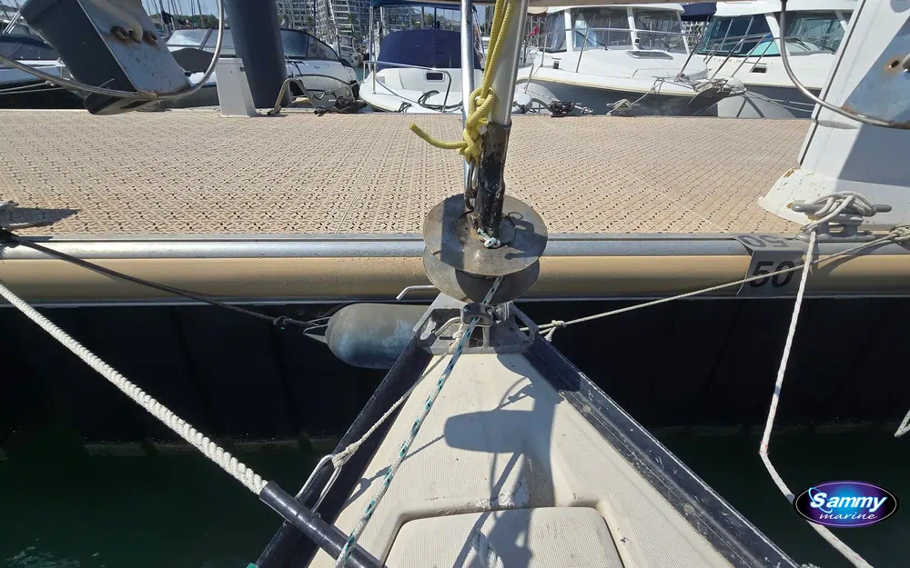 slider 38 Beneteau First 25