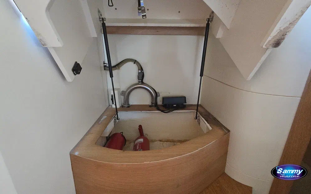slider 57 Sessa Marine C42