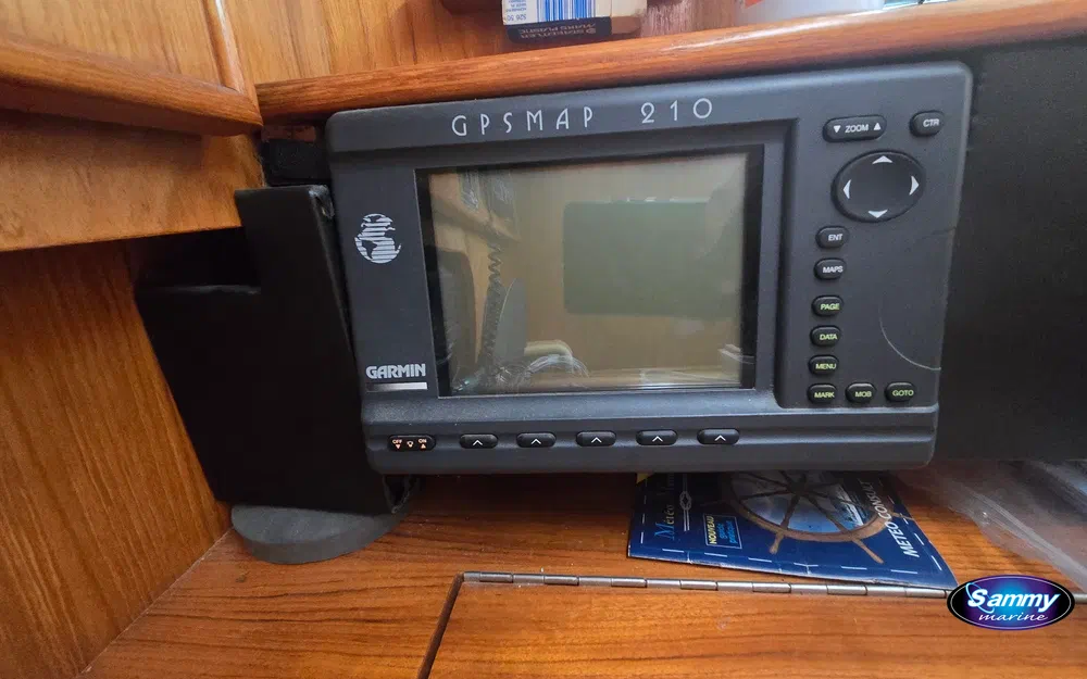 slider 16 Jeanneau Sun Odyssey 33
