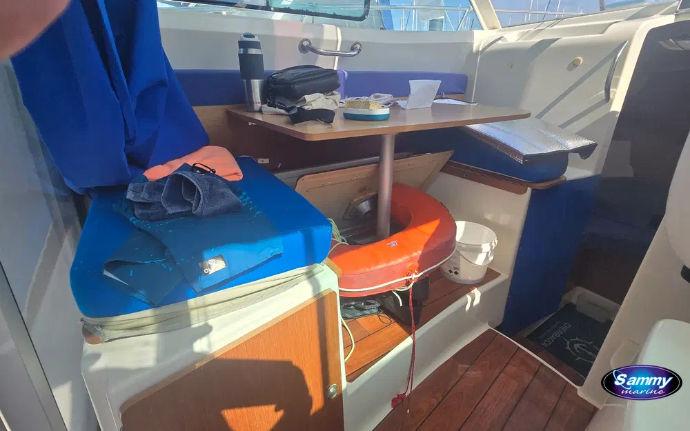 slider 30 Jeanneau Merry Fisher 725