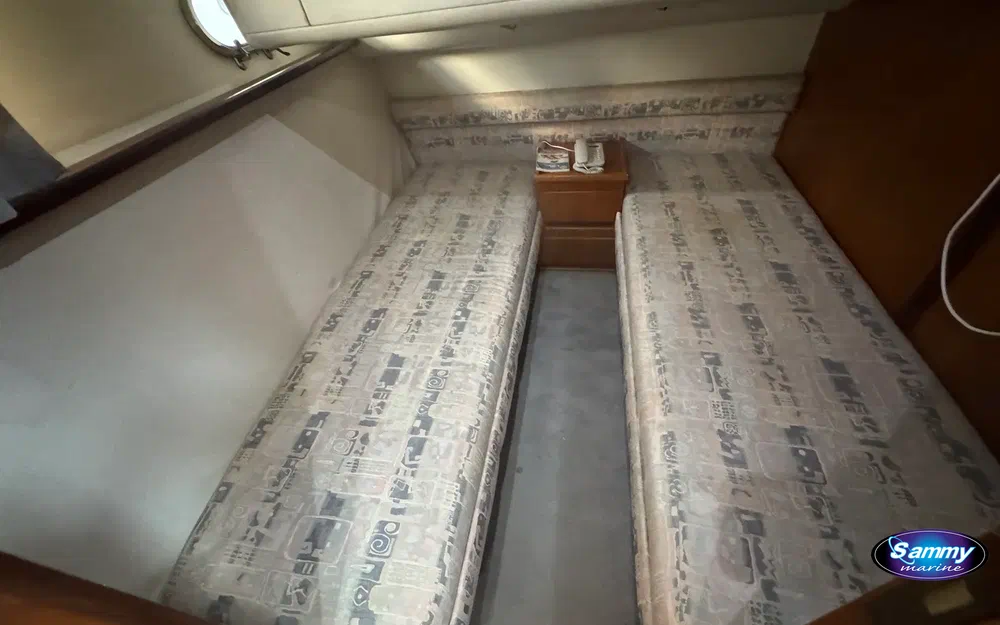 slider 10 Fairline Phantom 41