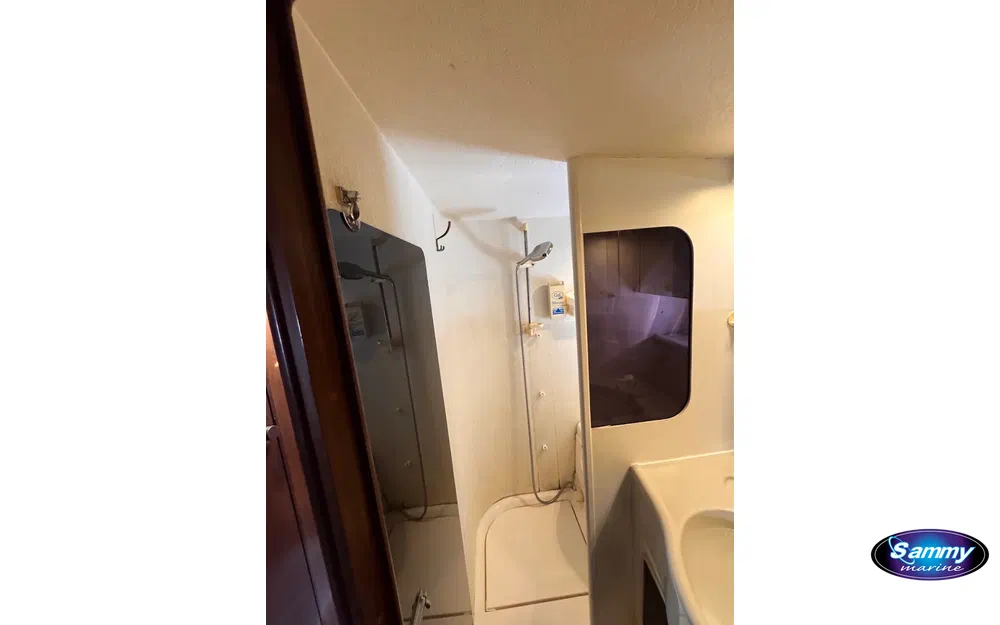 slider 16 Fairline Phantom 41