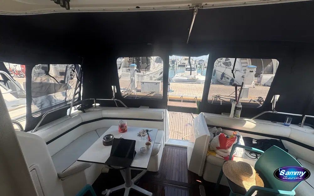 slider 1 Fairline Phantom 41