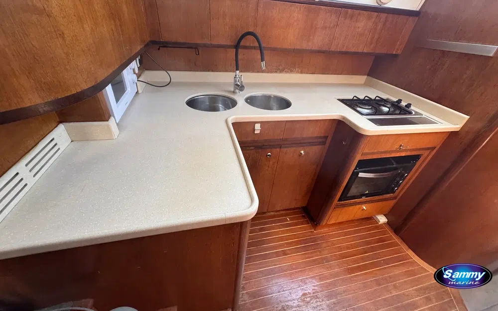 slider 7 Fairline Phantom 41