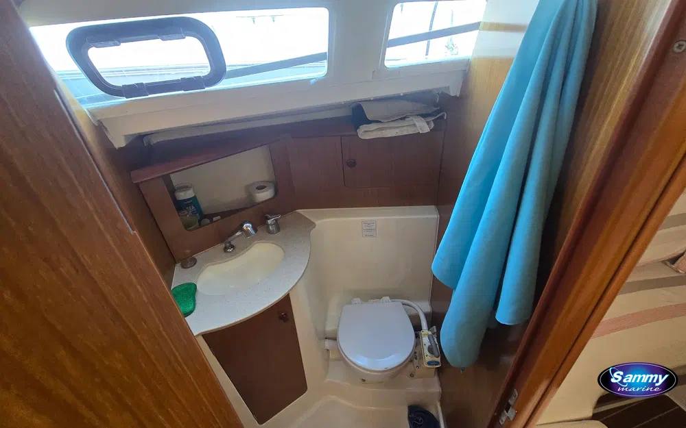 slider 15 Jeanneau Sun Odyssey 32.1