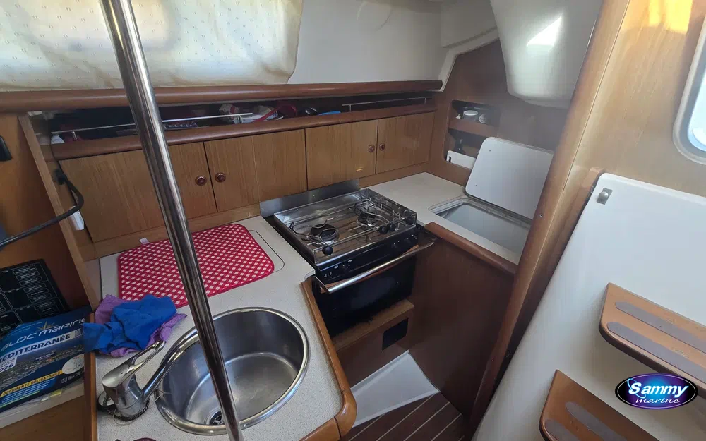 slider 19 Jeanneau Sun Odyssey 32.1