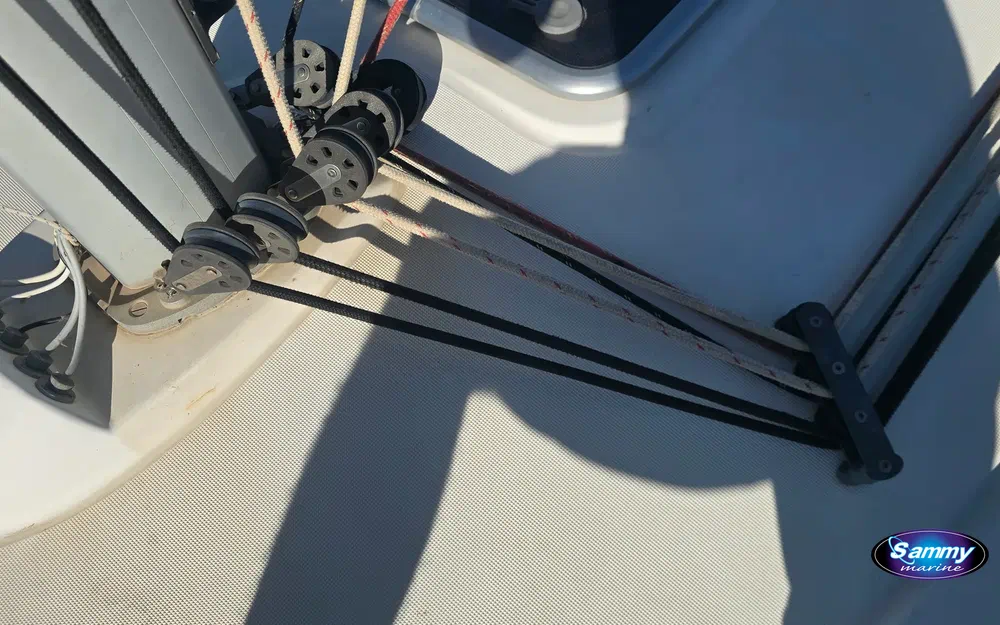 slider 33 Jeanneau Sun Odyssey 32.1