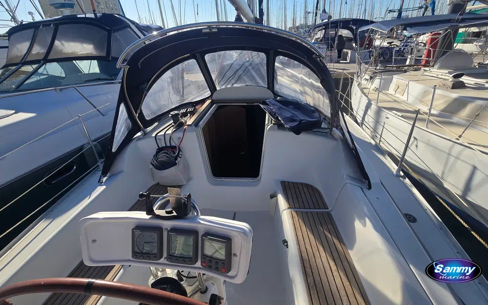 slider 13 Jeanneau Sun Odyssey 32.1