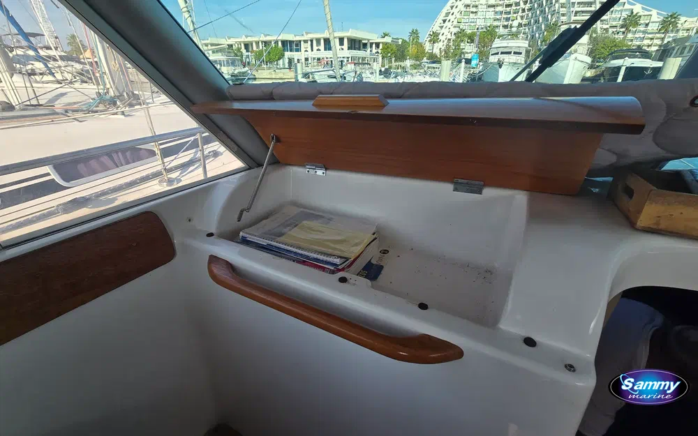 slider 21 Jeanneau Merry Fisher 805