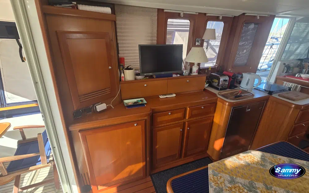 slider 9 Beneteau Swift Trawler 42