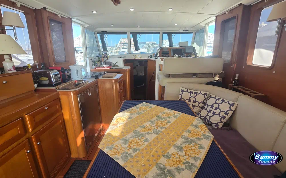 slider 12 Beneteau Swift Trawler 42