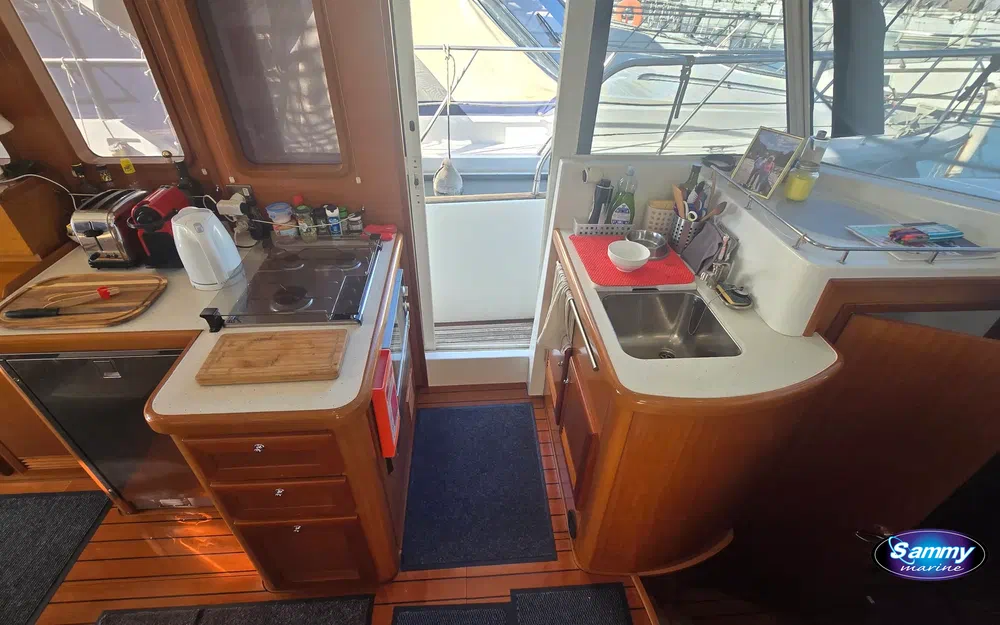 slider 14 Beneteau Swift Trawler 42