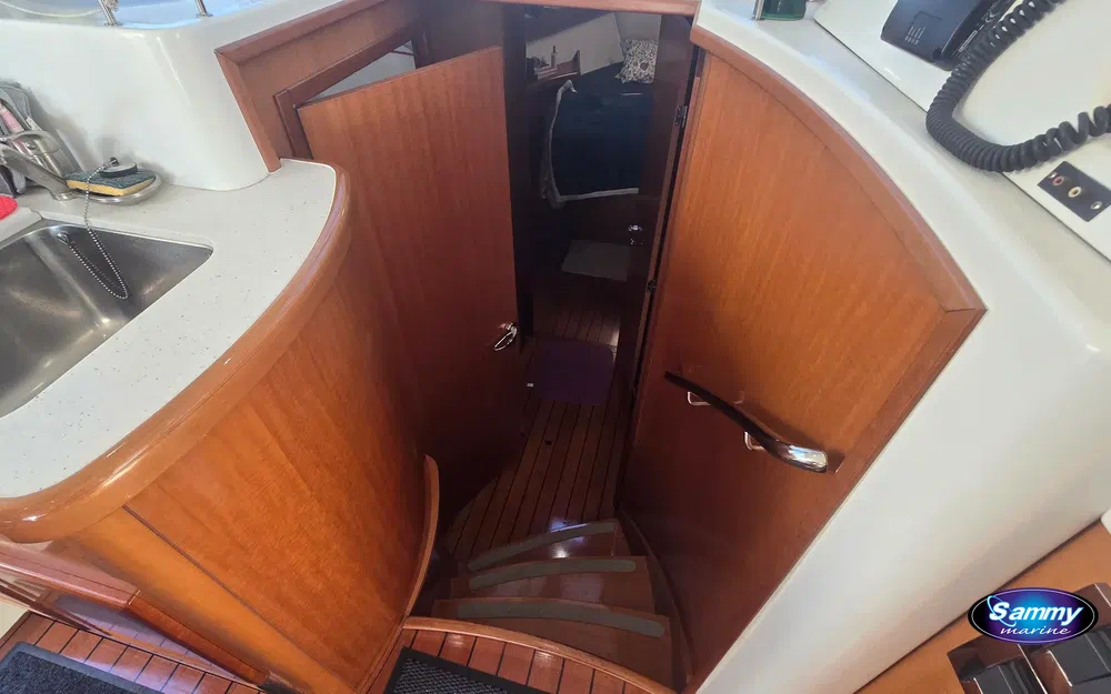 slider 18 Beneteau Swift Trawler 42
