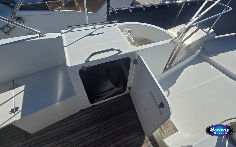 slider 39 Beneteau Swift Trawler 42