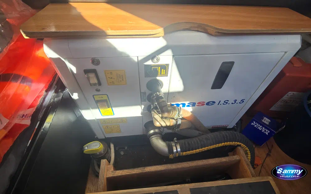 slider 46 Beneteau Swift Trawler 42