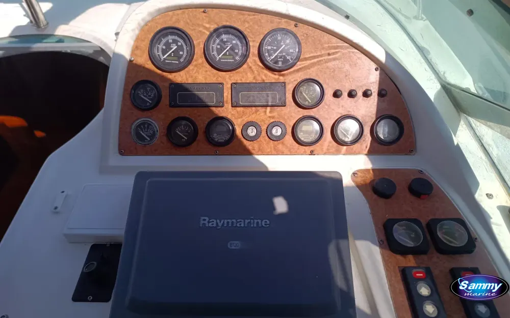 slider 4 Beneteau Flyer 11 GP