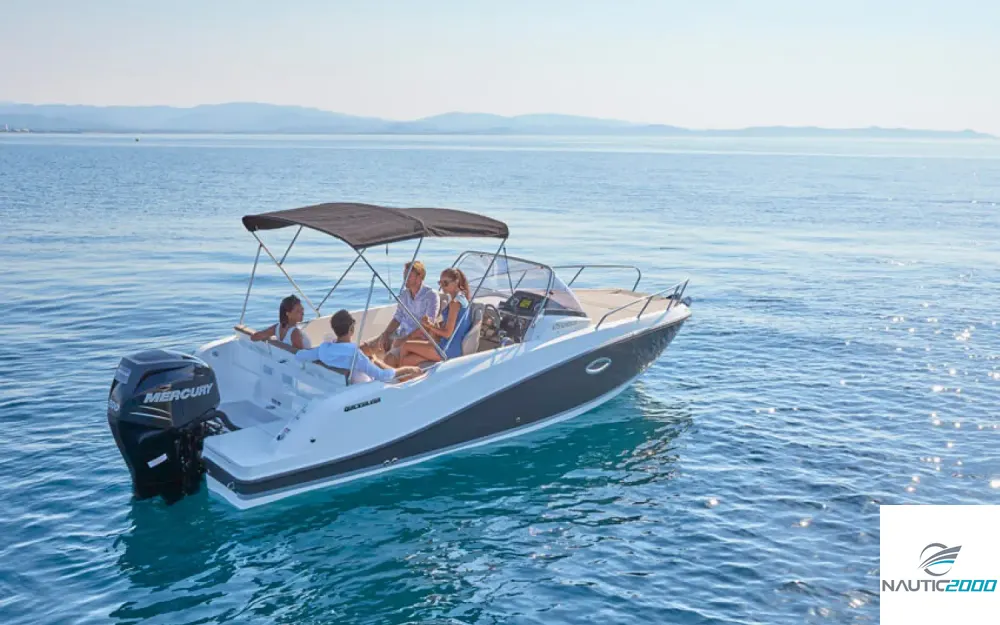 slider 6 Quicksilver  675Sundeck