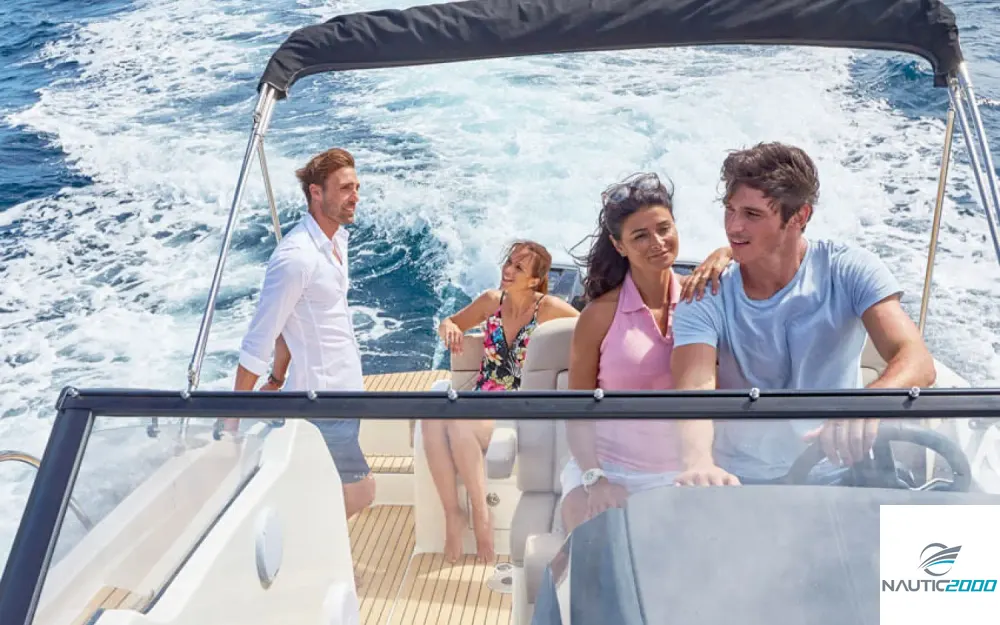 slider 6 Quicksilver Activ 875 Sundeck