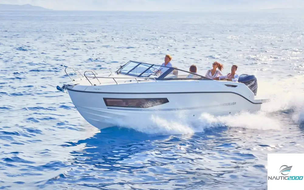 slider 1 Quicksilver Activ 755 Cruiser
