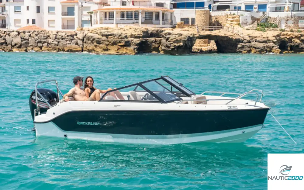 slider 3 Quicksilver Activ 555 Bowrider