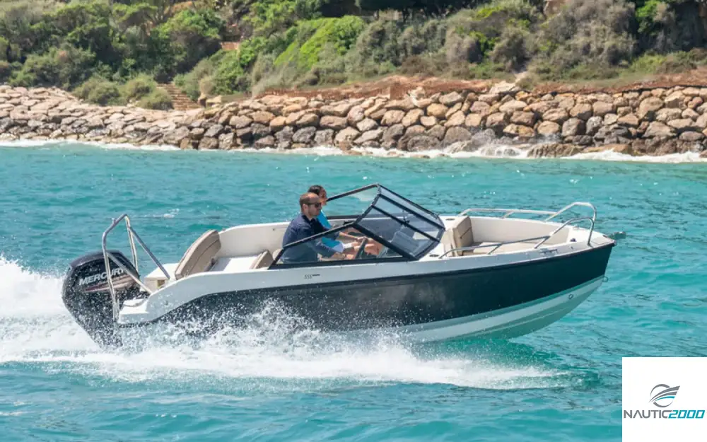 slider 6 Quicksilver Activ 555 Bowrider