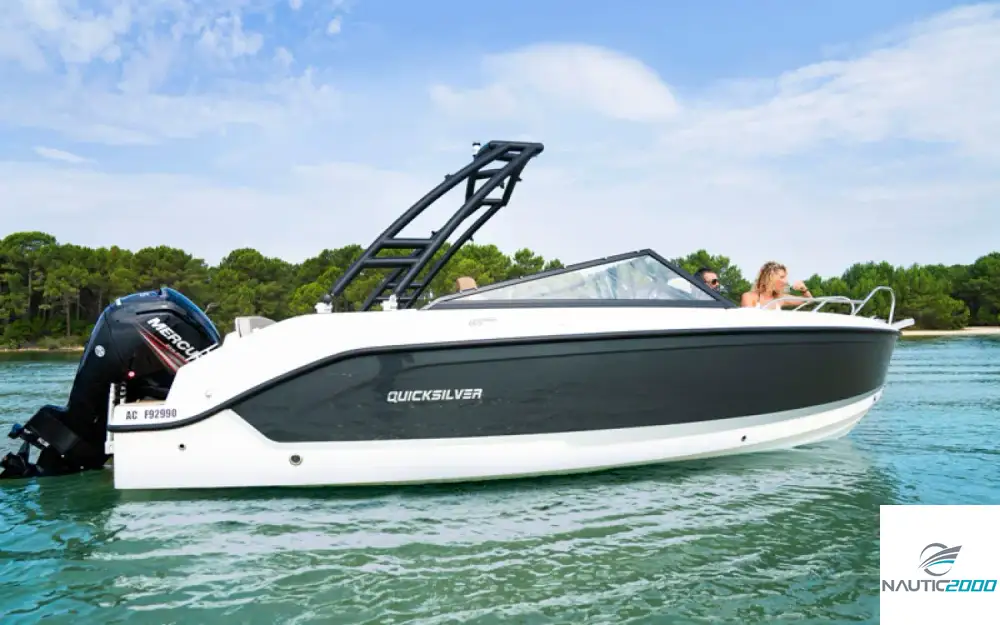 slider 4 Quicksilver Activ 605 Bowrider