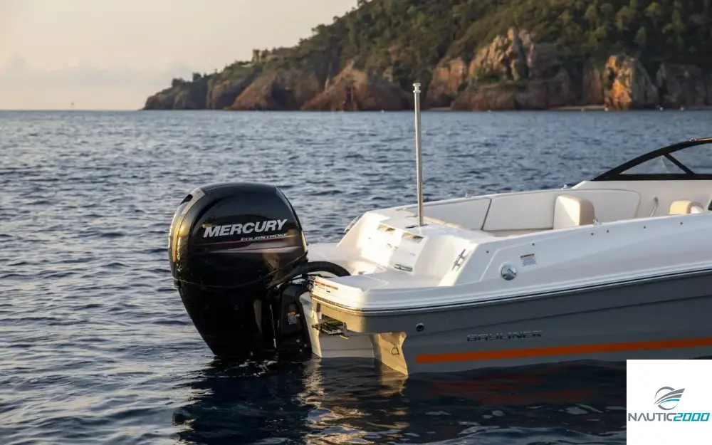 slider 5 Bayliner VR4 OB