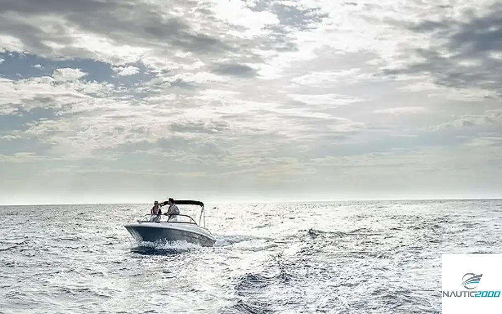 slider 9 Bayliner VR4 OB