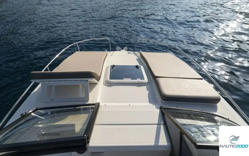 slider 12 Bayliner VR6 Cuddy