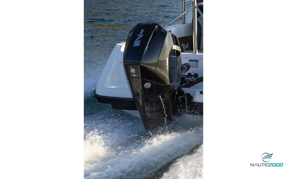 slider 0 Fourstroke 175 CV V6 EFI *Offre Remotorisation Mercury 2026*