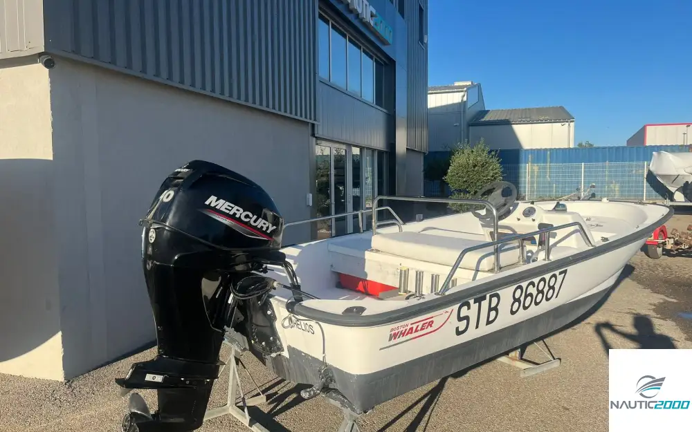 slider 2 Boston Whaler  13 Sport