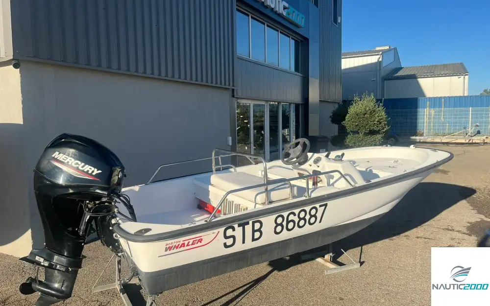 slider 3 Boston Whaler  13 Sport