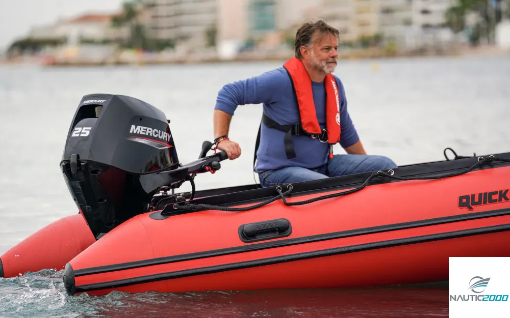 slider 1 Fourstroke 25 CV EFI