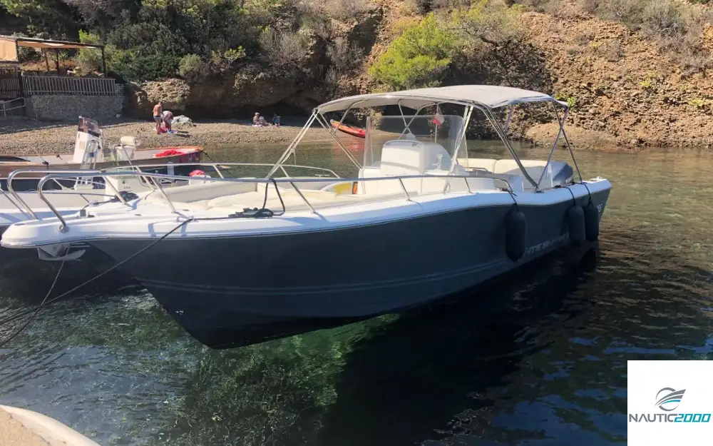 slider 1 White Shark  285