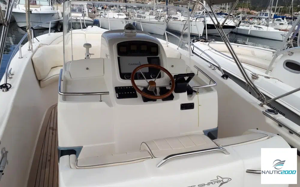 slider 3 Kelt White Shark 285