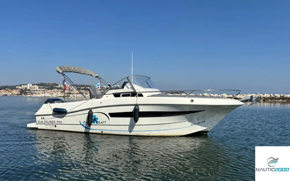 slider 1 Pacific Craft  700 SC