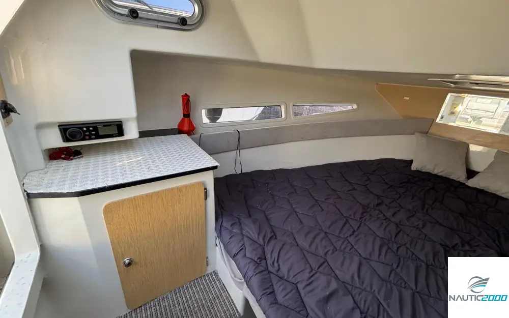 slider 13 Pacific Craft  700 SC