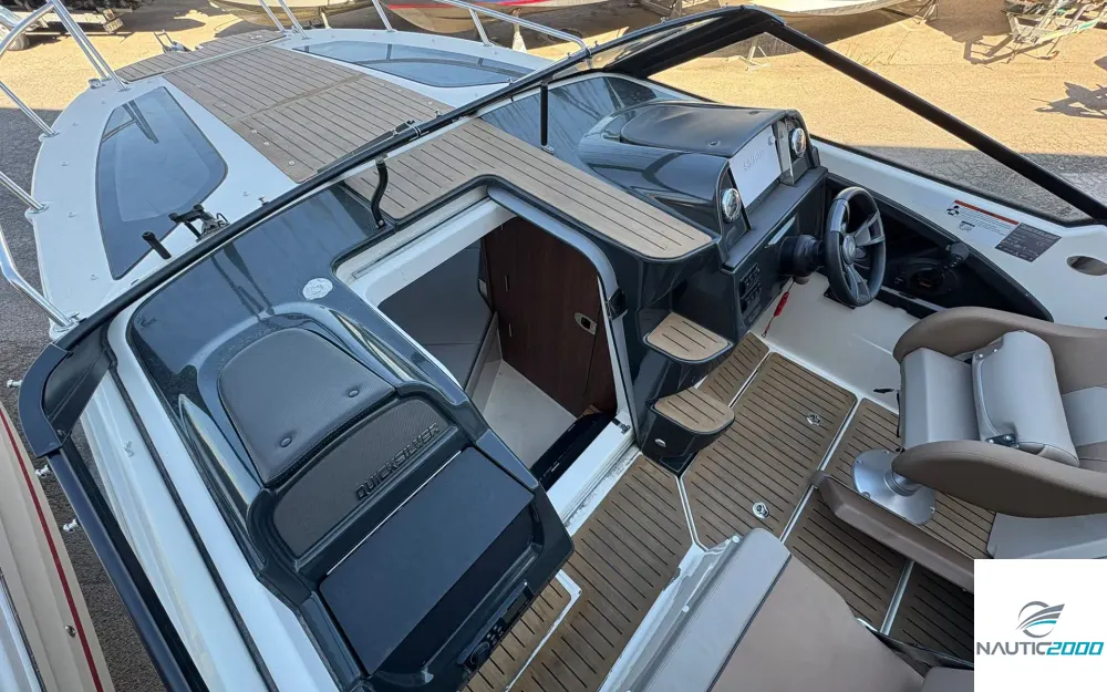 slider 2 Quicksilver Activ 755 Cruiser